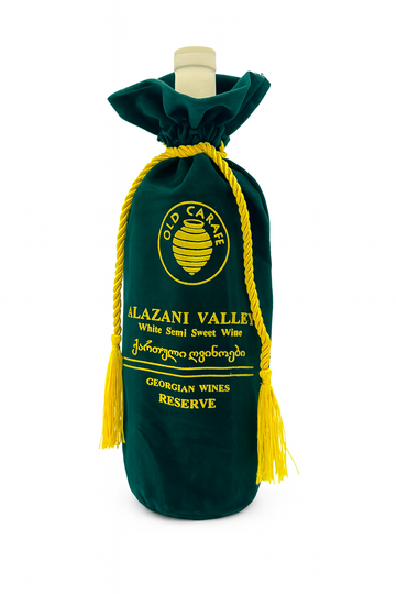 Old Carafe Alazani Valley White Semi Sweet Wine 750mlx12