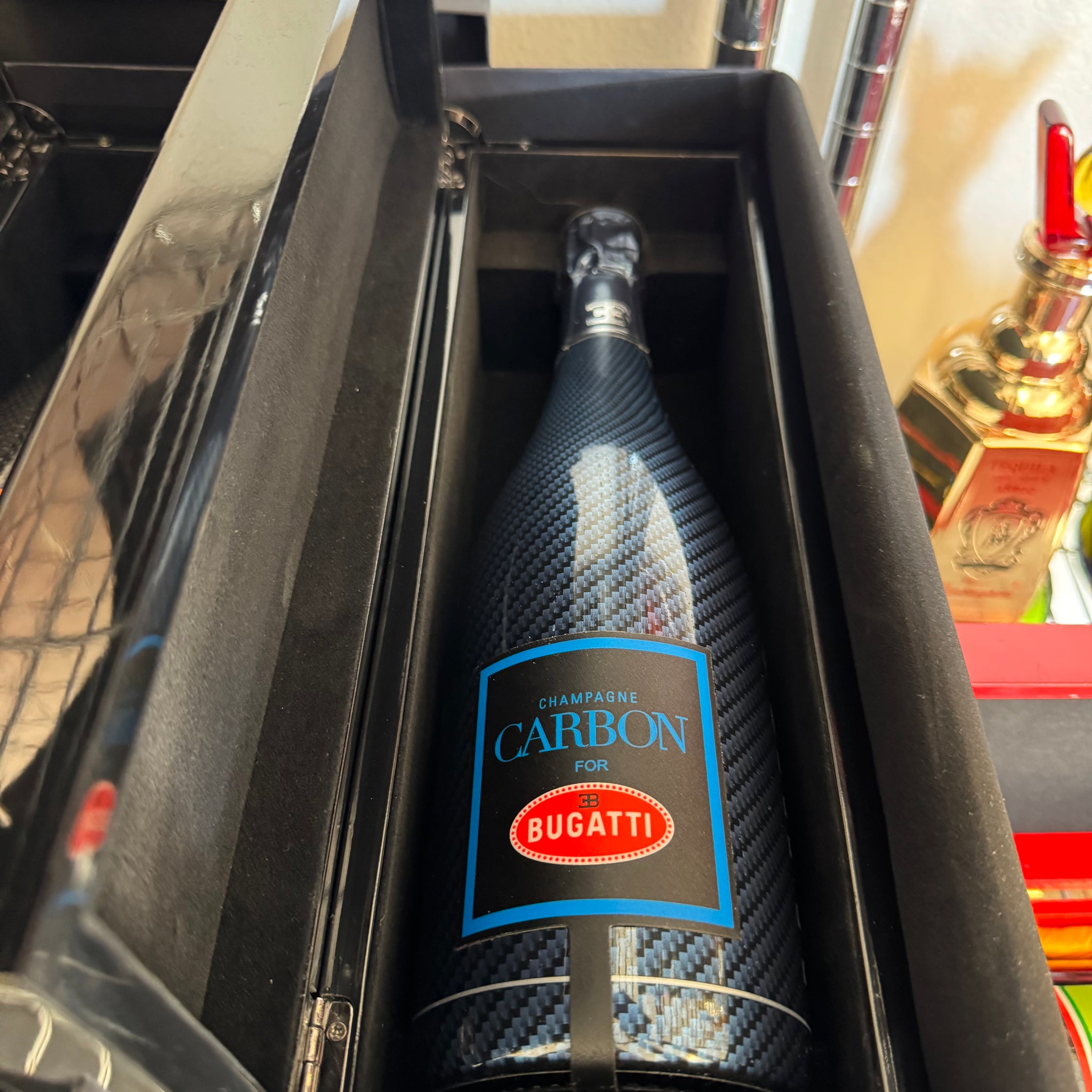 Bugatti Sparkling Wine Gift 750x1