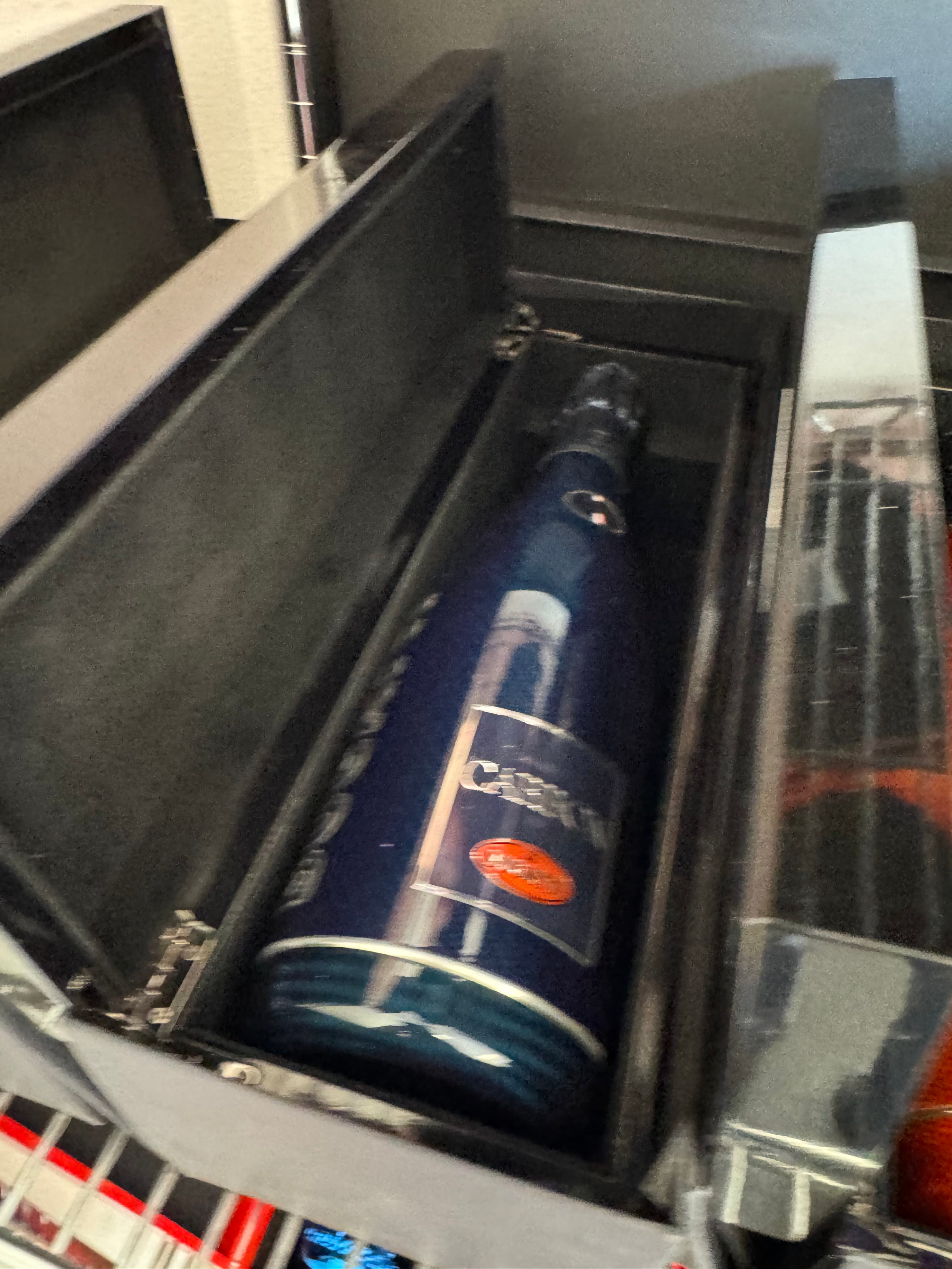 Bugatti Sparkling Wine Gift 750x1